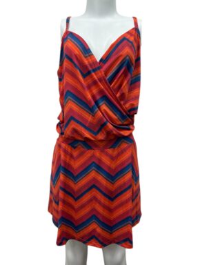 Vestido curto com alça fina e transpassado Wing